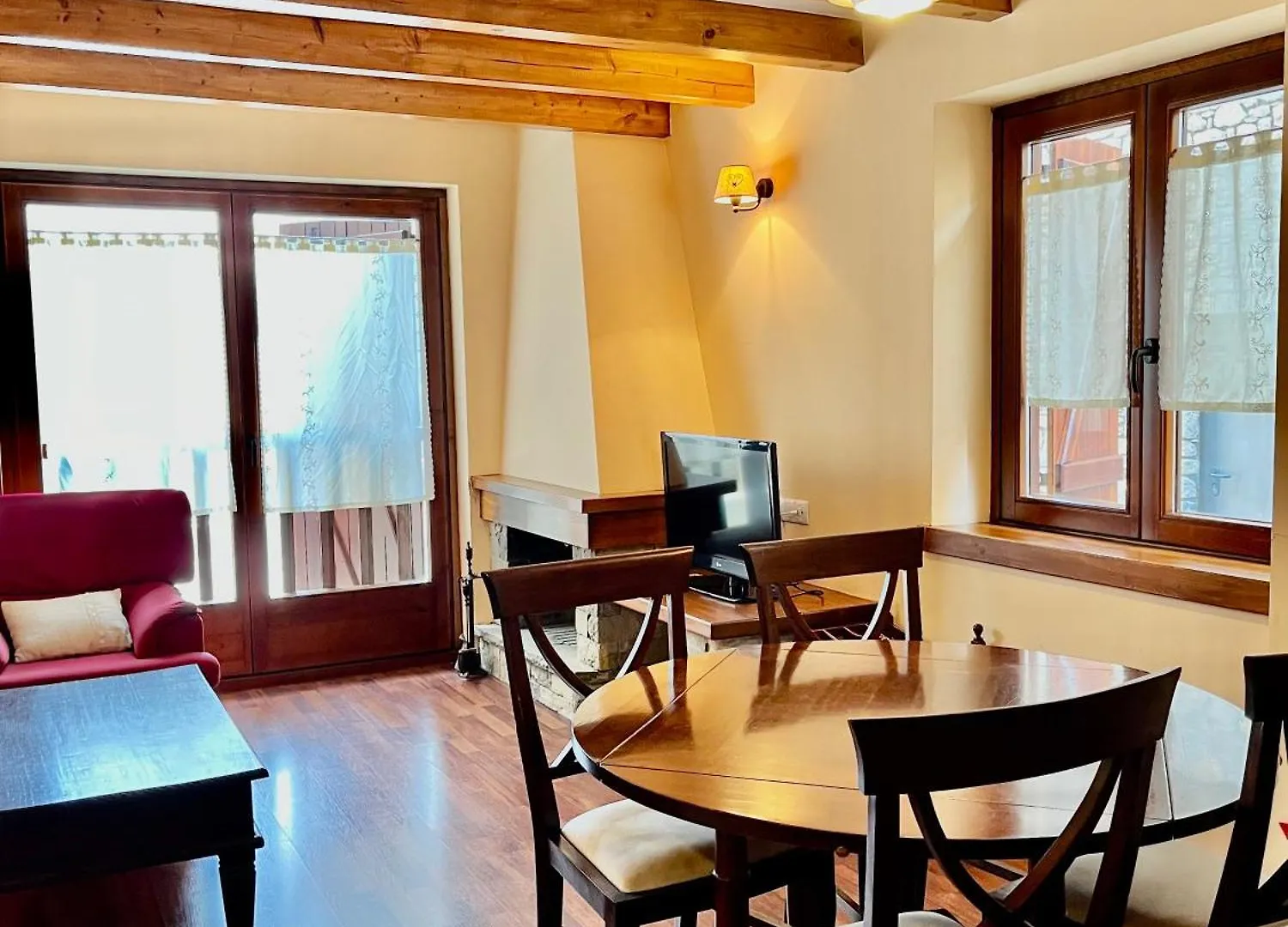 Apartamento Luxury House Valencia D'Aneu