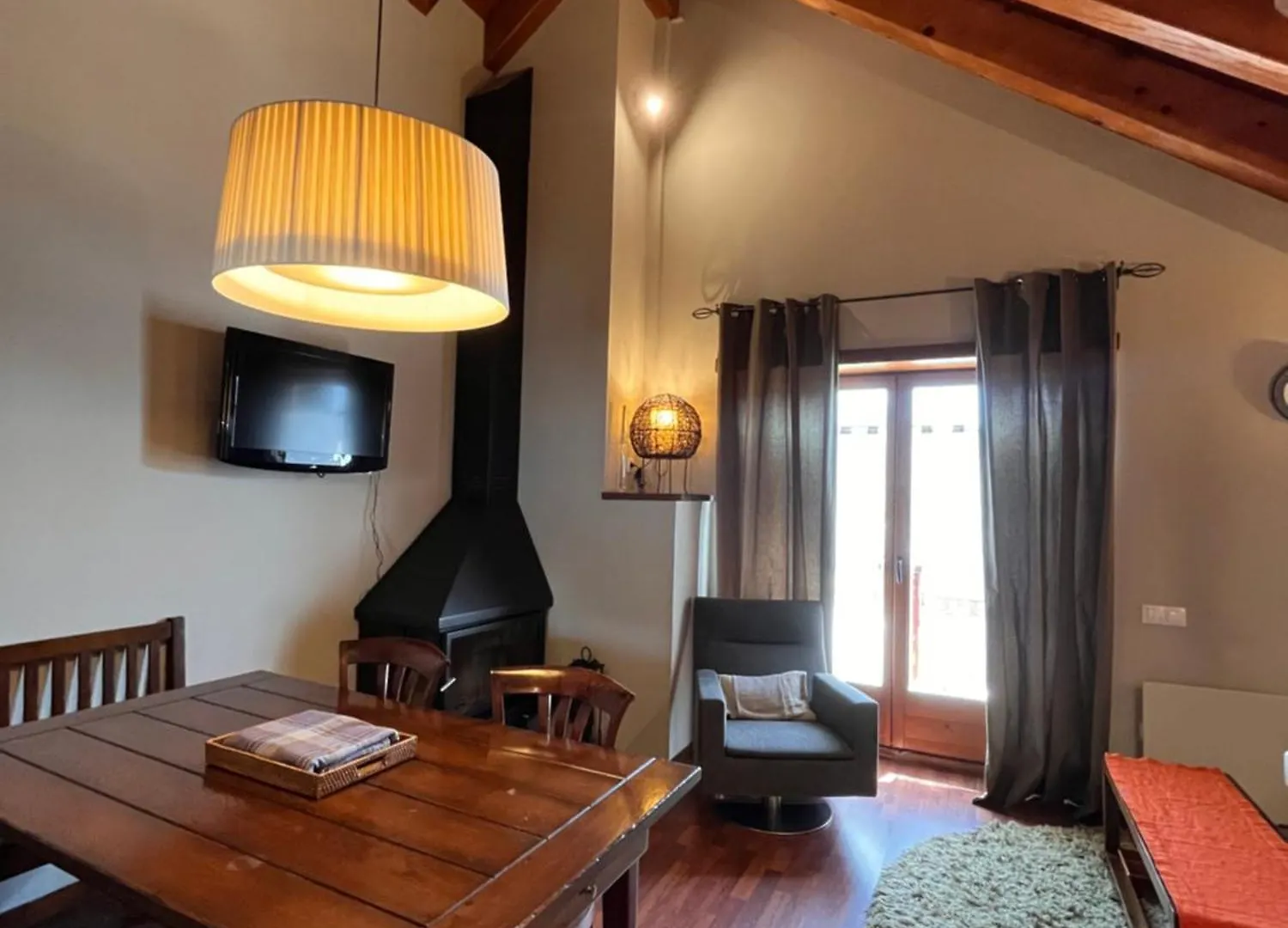 Luxury House Valencia D'Aneu Apartment 0*,